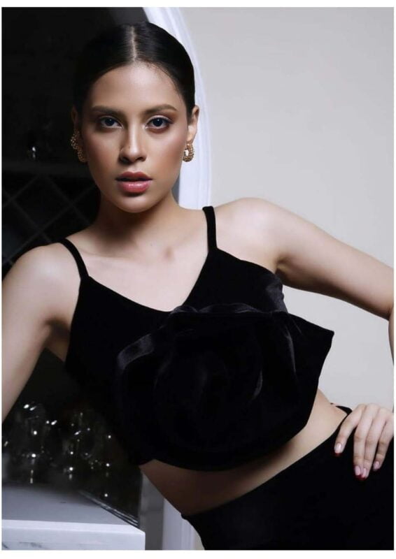 Lina, female fashion model available at Ckstudio Delhi for ecommerce and fashion photoshoot