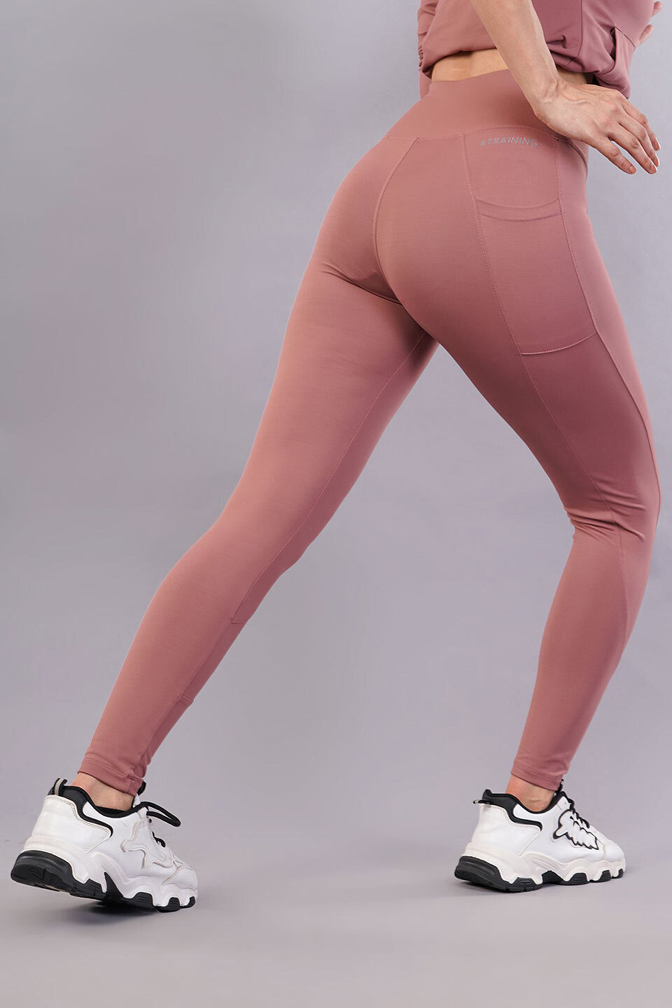 Model Shoot for E-Commerce by Ckstudio