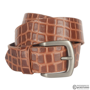 Ckstudio shot of a textured brown belt on a white background — Commercial Product Photography.