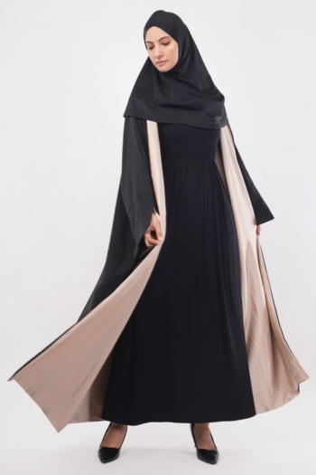 Shot of model wearing black and beige abaya on white background — Ckstudio Commercial Product Photography