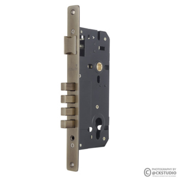 door lock photography