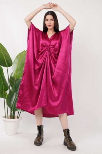 Burgundy satin dress on model with white background, E-Commerce Photography shot — Ckstudio