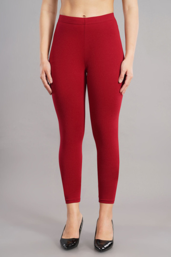 Shot of red leggings on gray background, Commercial Product Photography — Ckstudio