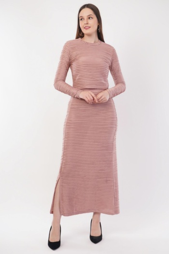 Shot of model wearing textured mauve dress on white background — Ckstudio, Commercial Product Photography