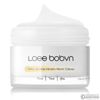 skincare face wash serum suncream moisturizer hair removel body lotion photography