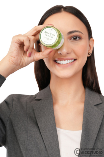 skincare face wash serum suncream moisturizer hair removel body lotion photography