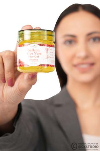 skincare face wash serum suncream moisturizer hair removel body lotion photography