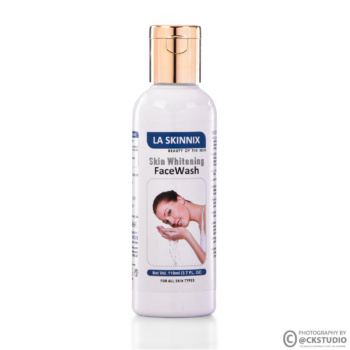 skincare face wash serum suncream moisturizer hair removel body lotion photography