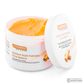 skincare face wash serum suncream moisturizer hair removel body lotion photography