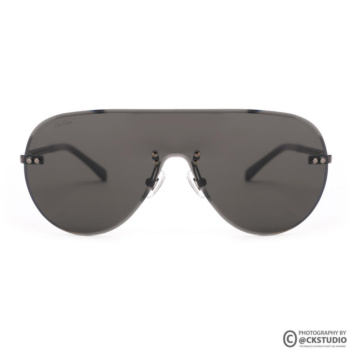 Ckstudio shot of stylish sunglasses on a clean white background — Commercial Product Photography.